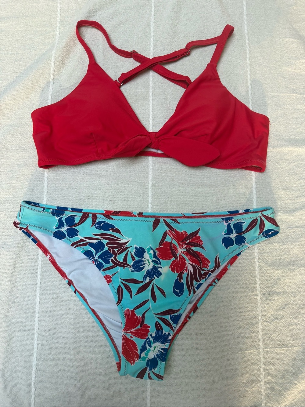 Kona sol woman’s bikini size XL